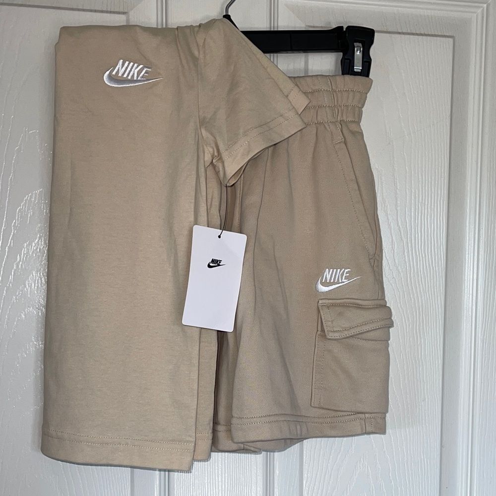 Nike khaki cargo shorts (s)  and short sleeve t shirt (NWT M)